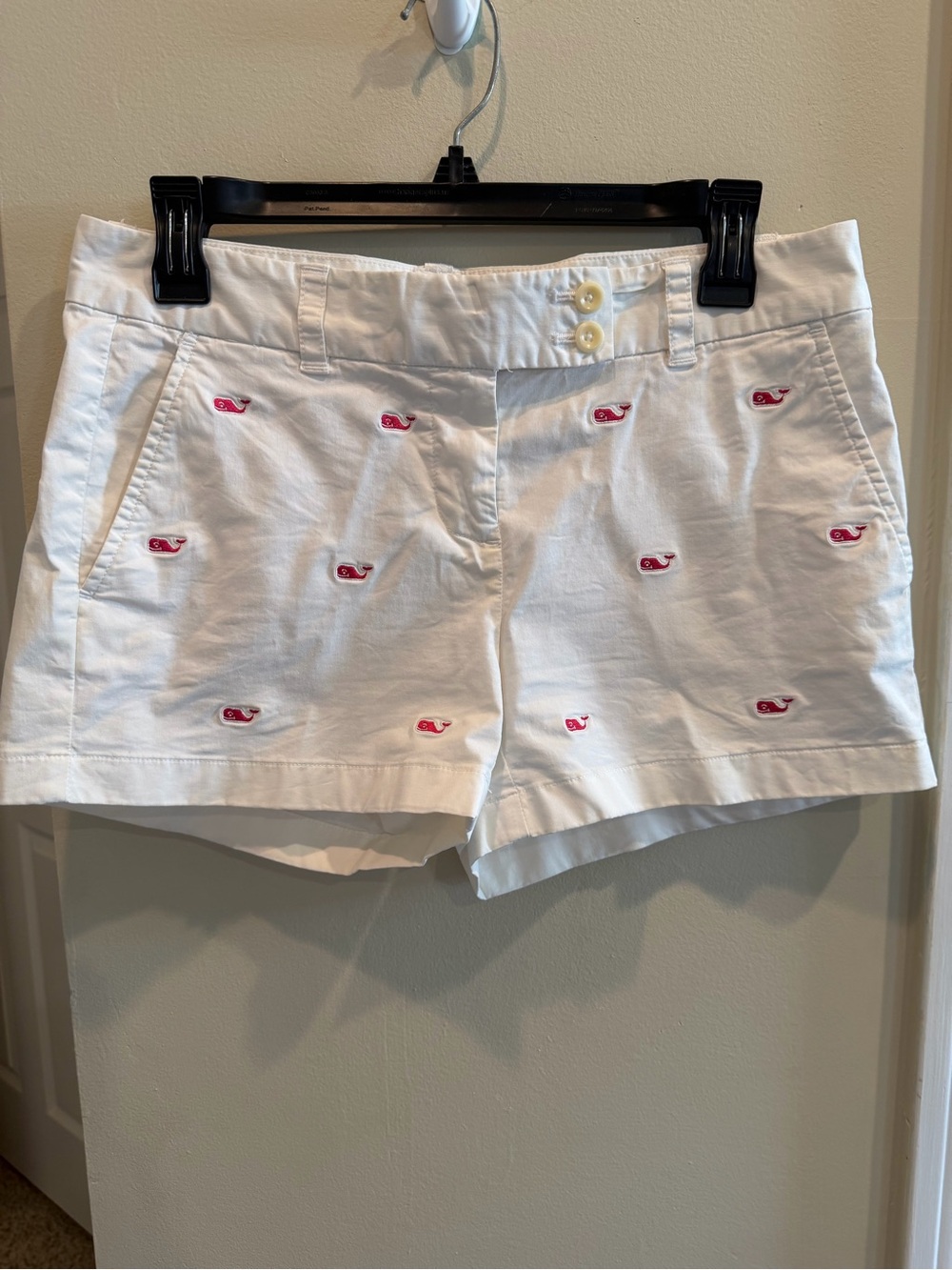 Vineyard Vines White Shorts with Pink Whale Embroidery